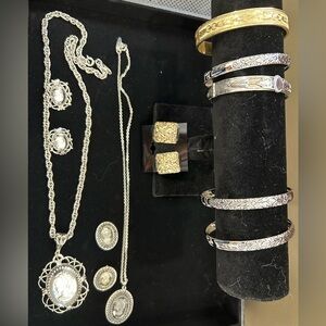 Preview Whiting & Davis Feb 7th